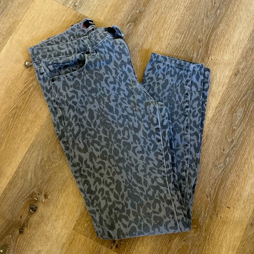 BDG Cigarette Ankle Leopard Jeans